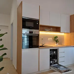 Lunaris Zadar